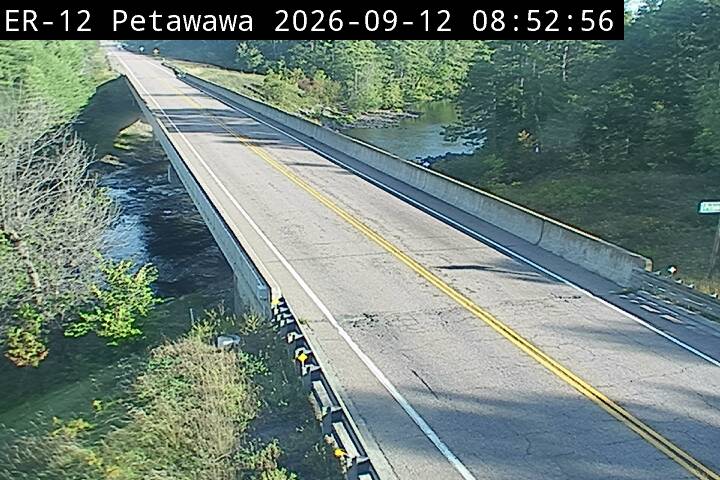 highway-17-at-petawawa-river-bridge-1789203874.jpg