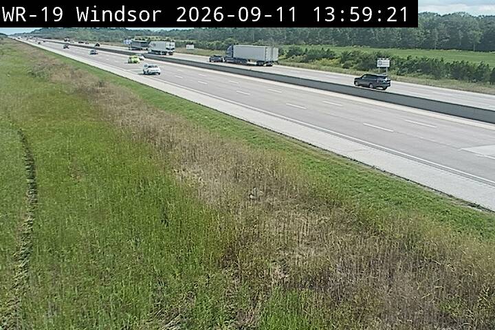 highway-401-near-concession-road-10-1789135720.jpg