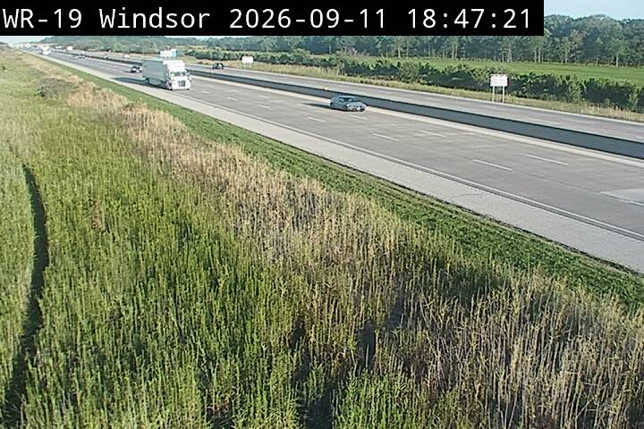 highway-401-near-concession-road-10-1789153531.jpg