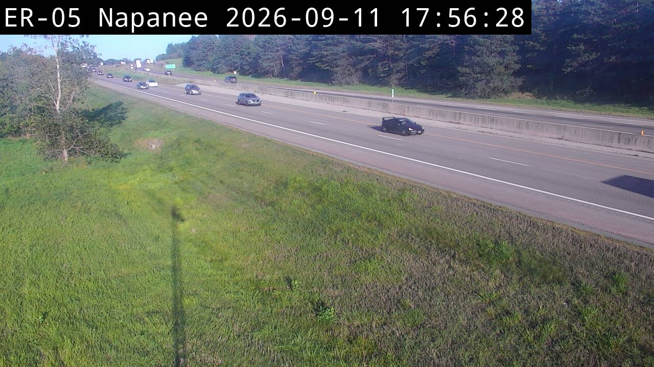 highway-401-at-palace-road-1789150139.jpg