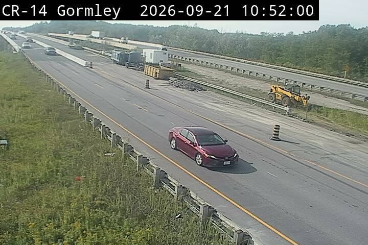 highway-404-near-bloomington-road-1789988616.jpg