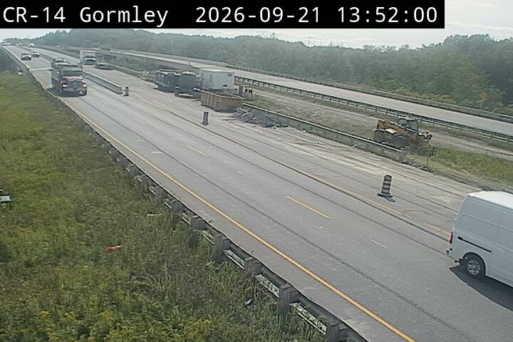 highway-404-near-bloomington-road-1789999432.jpg