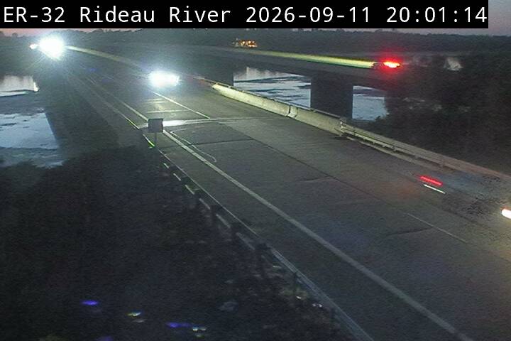highway-416-near-rideau-river-1789157237.jpg