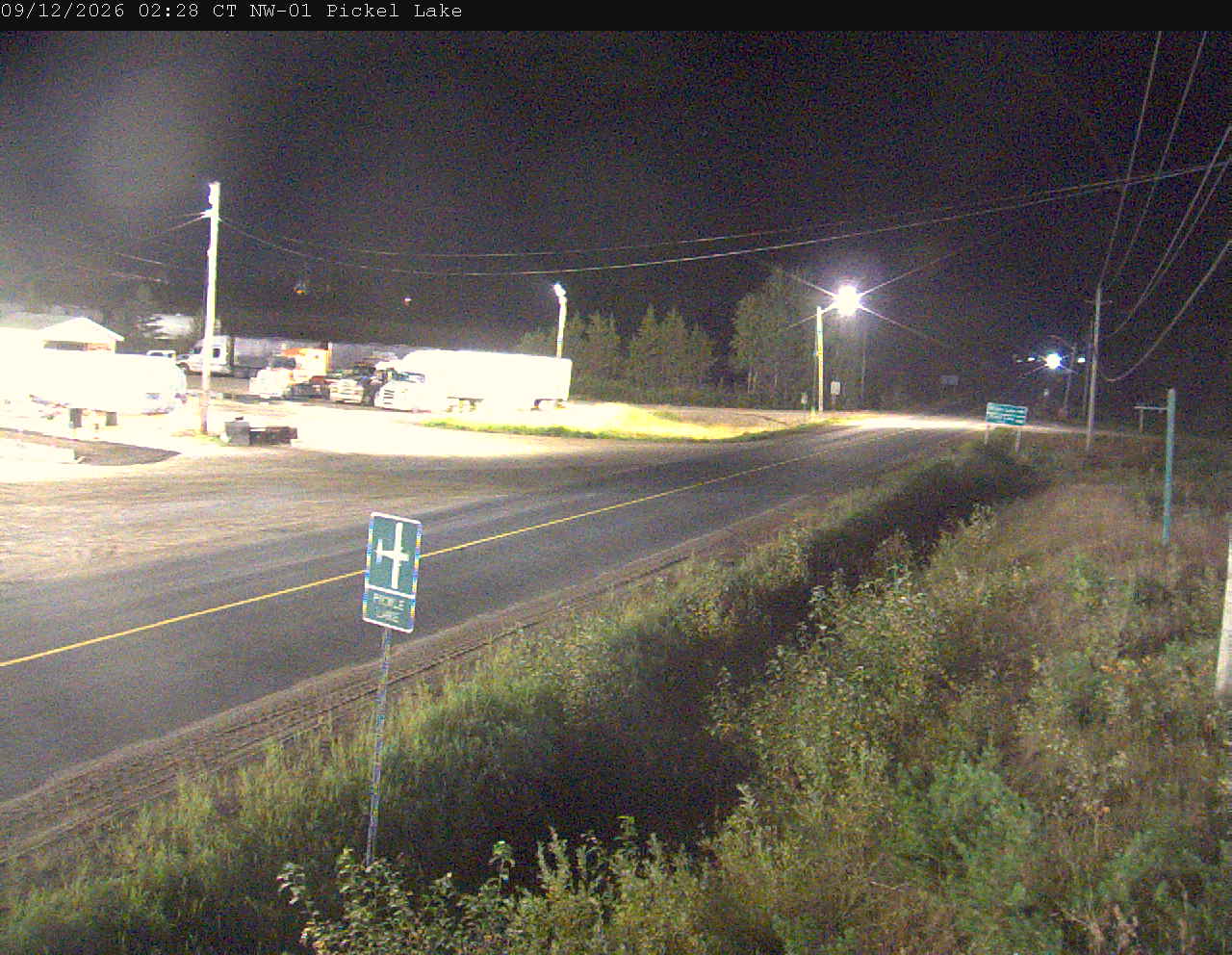 highway-599-near-pickle-lake-1789189474.jpg