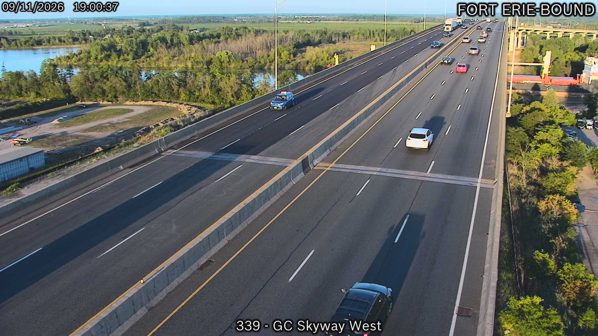qew-at-garden-city-skyway-west-1789153525.jpg