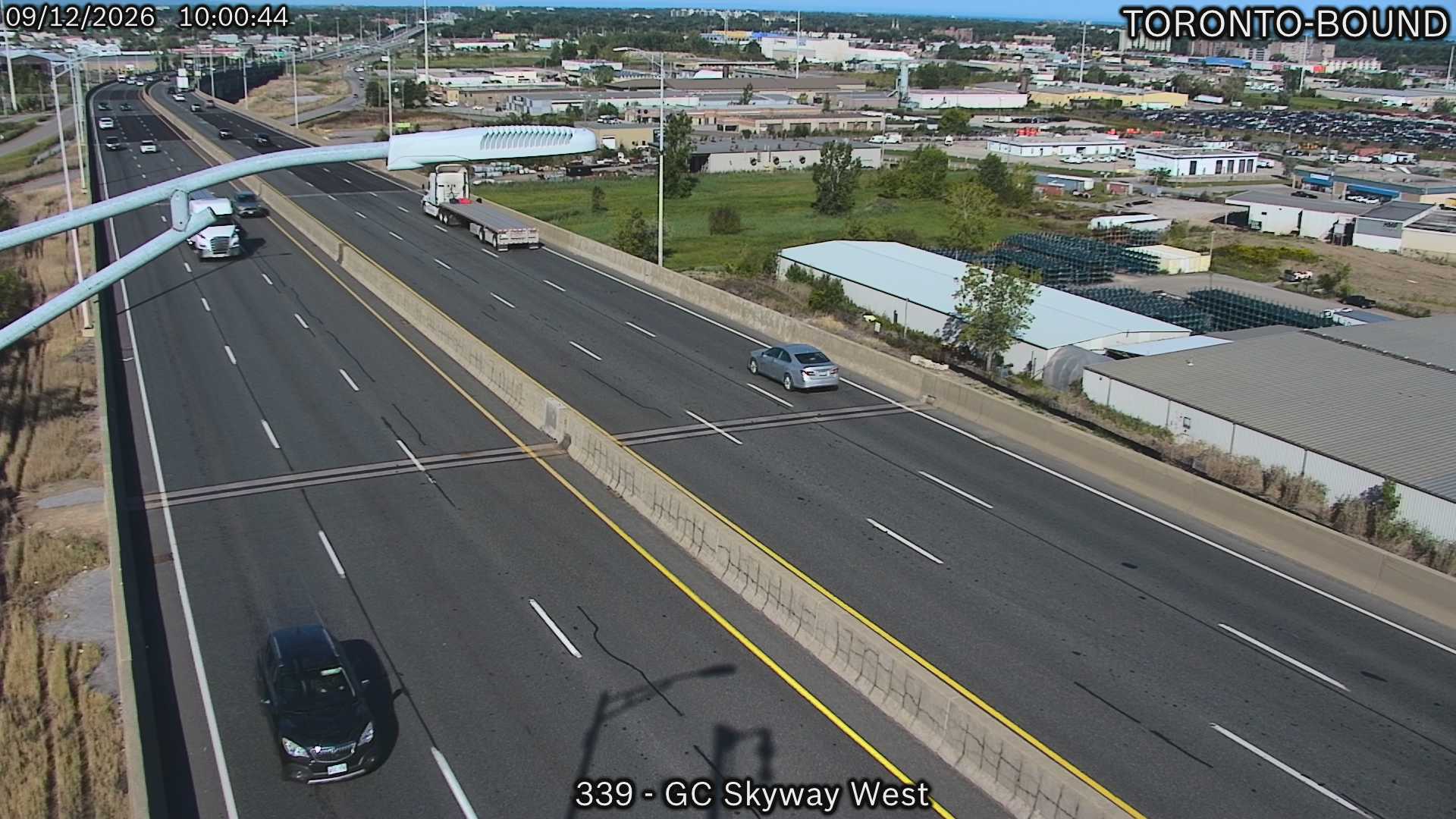 qew-at-garden-city-skyway-west-1789207543.jpg