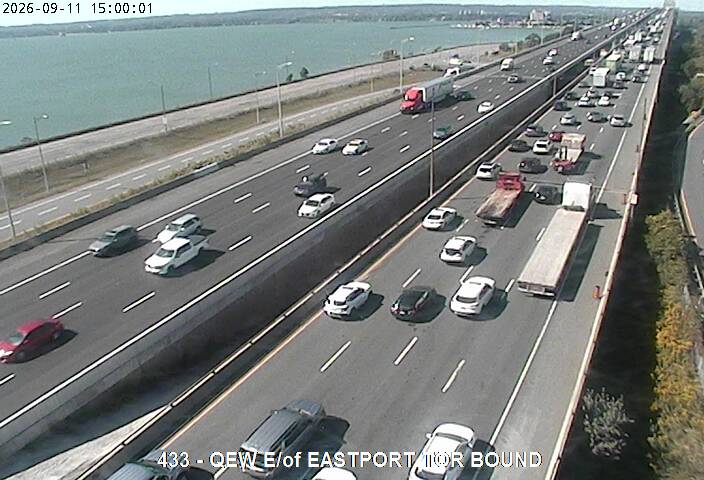 qew-east-of-eastport-drive-toronto-bound-1789139022.jpg