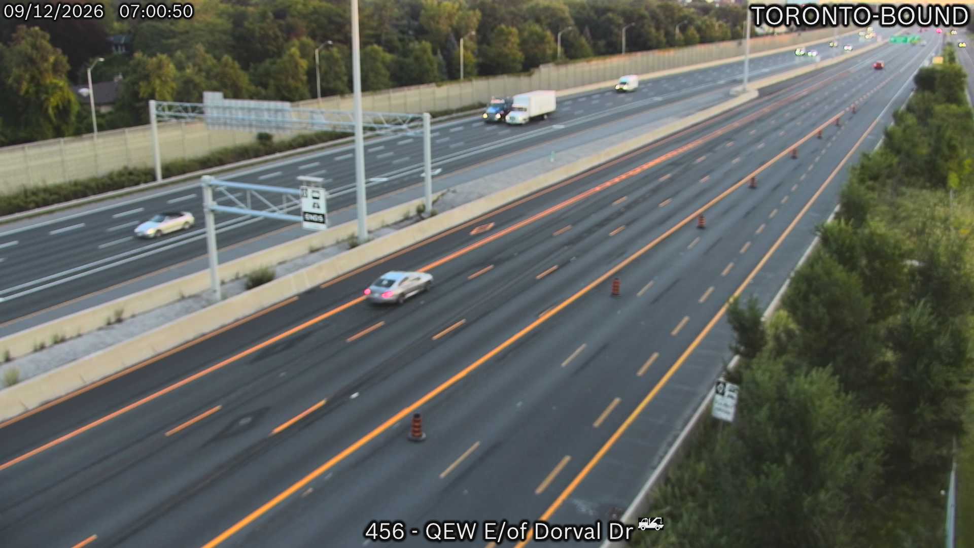 qew-east-of-dorval-drive-1789196587.jpg