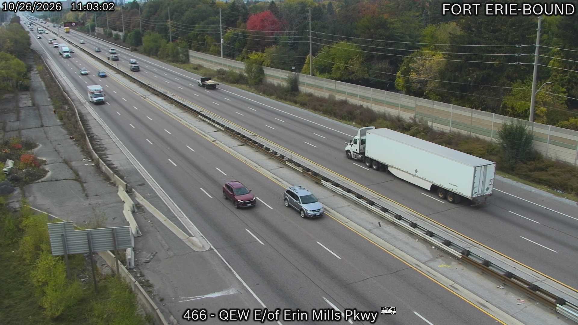 qew-east-of-erin-mills-parkway-1793012812.jpg