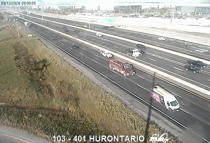 highway-401-near-hurontario-street-1789203863.jpg