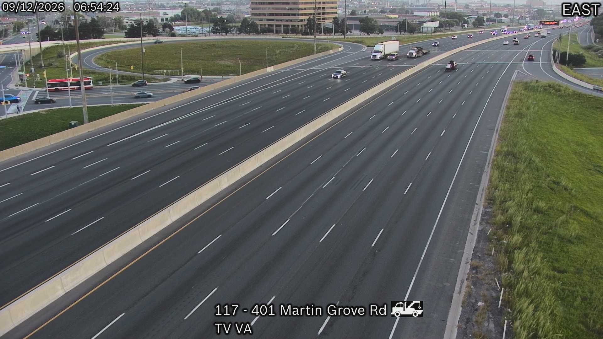 highway-401-near-martin-grove-road-1789196586.jpg