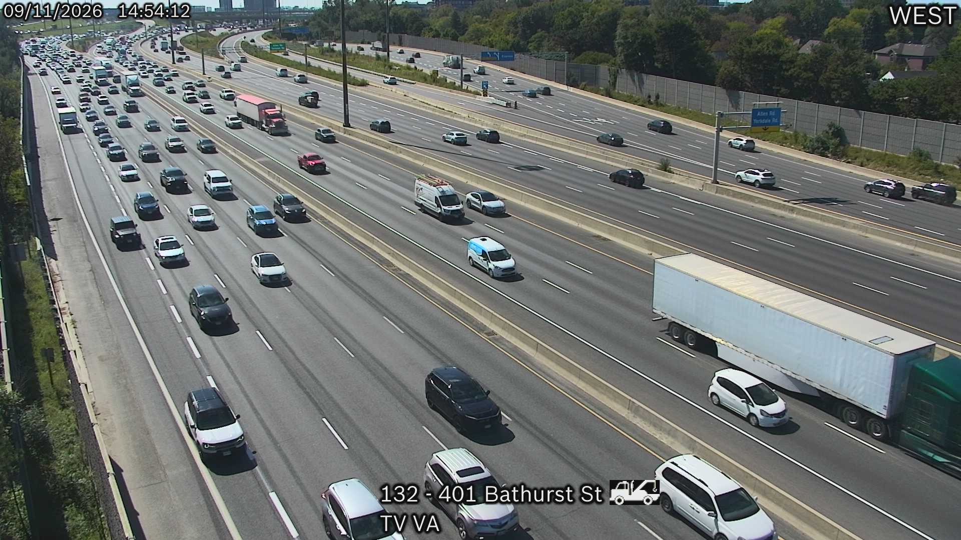 highway-401-near-bathurst-street-1789139079.jpg