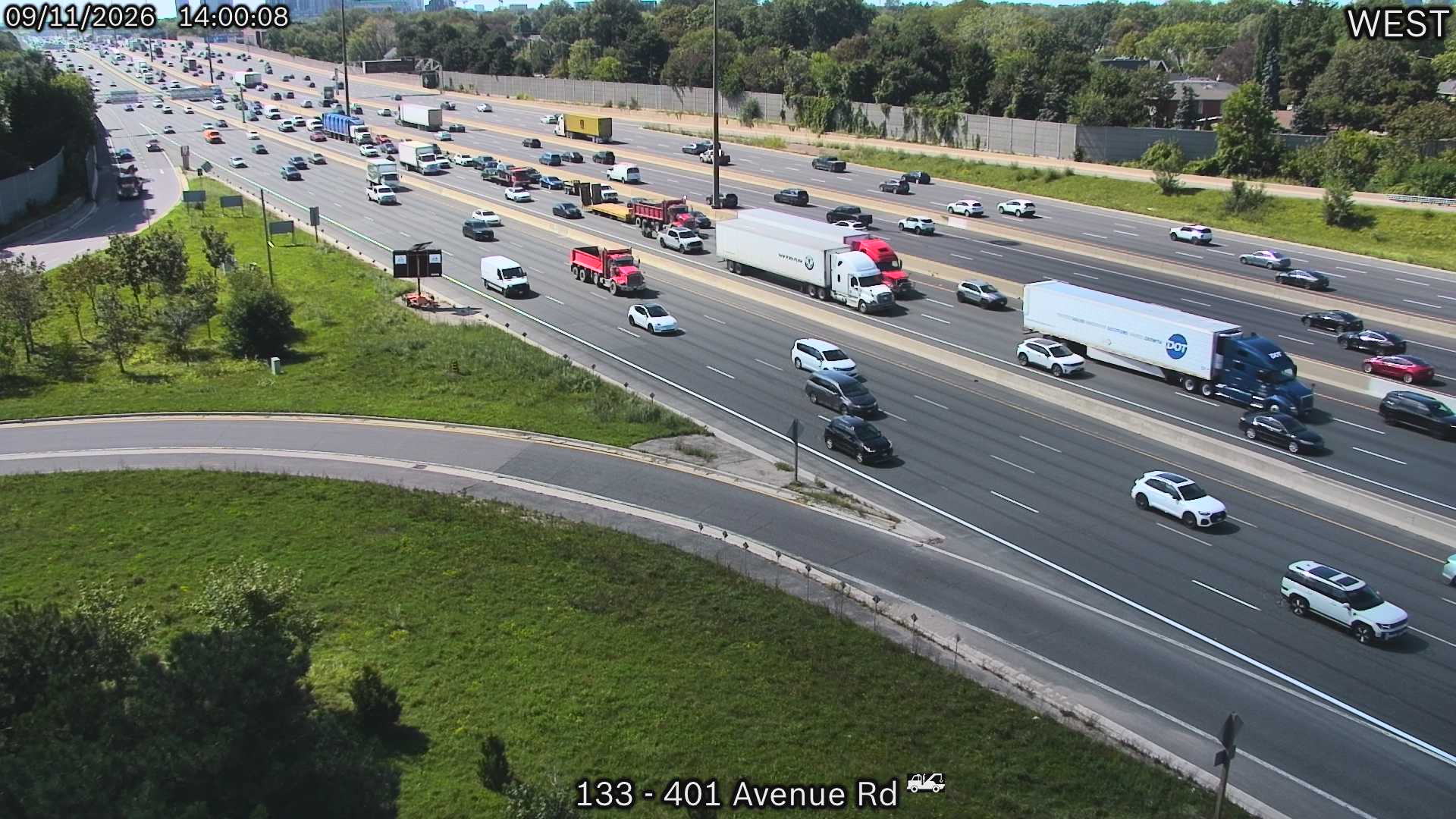 highway-401-near-avenue-road-1789135704.jpg