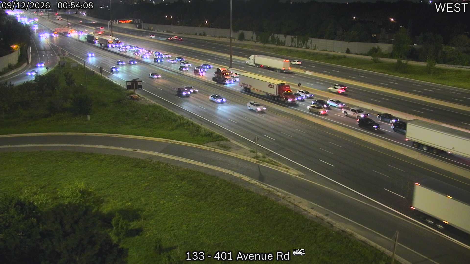 highway-401-near-avenue-road-1789175012.jpg