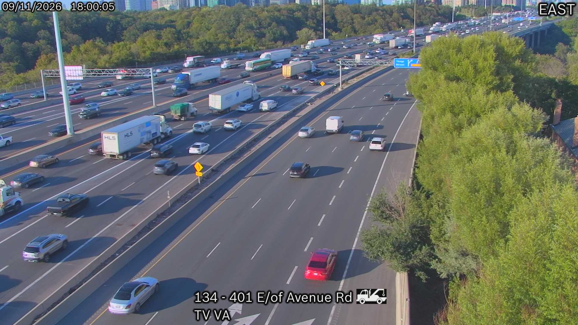 highway-401-east-of-avenue-road-1789150124.jpg