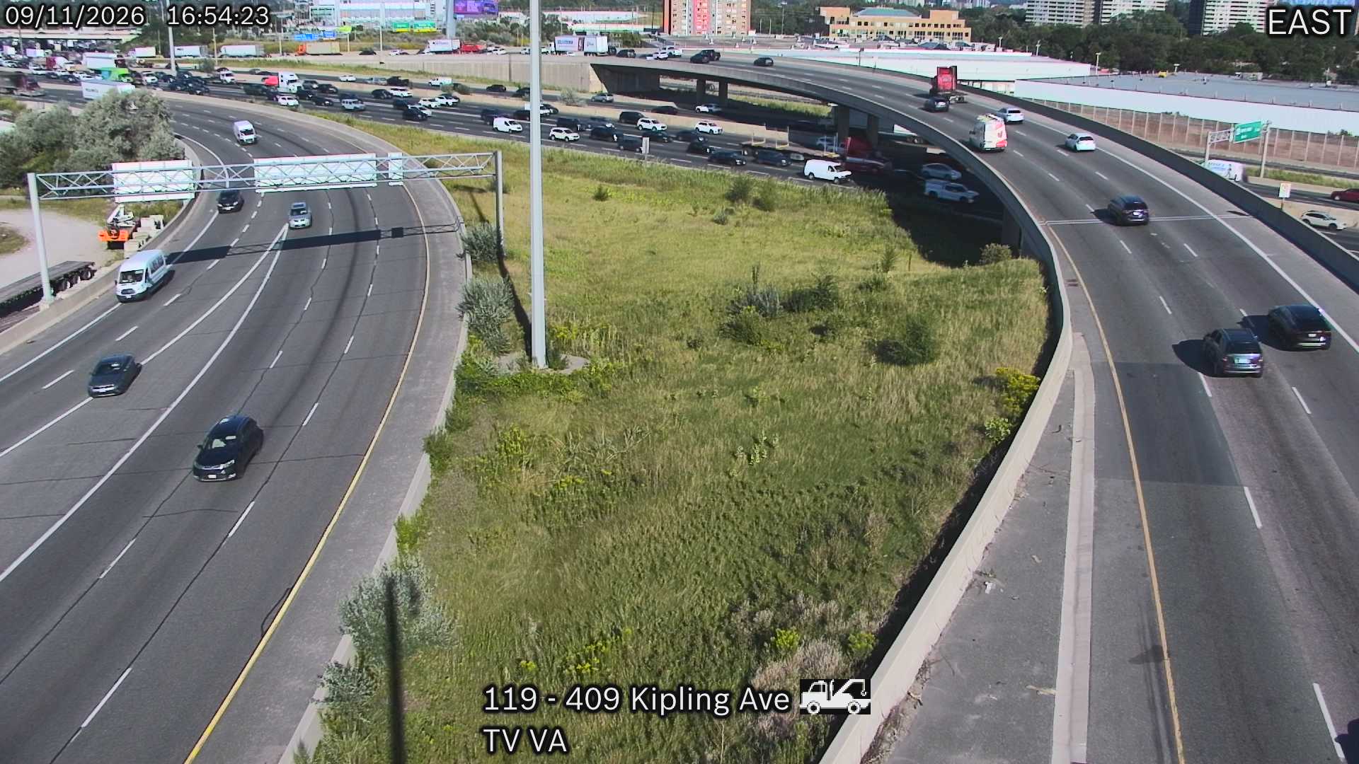highway-409-near-kipling-avenue-1789146313.jpg