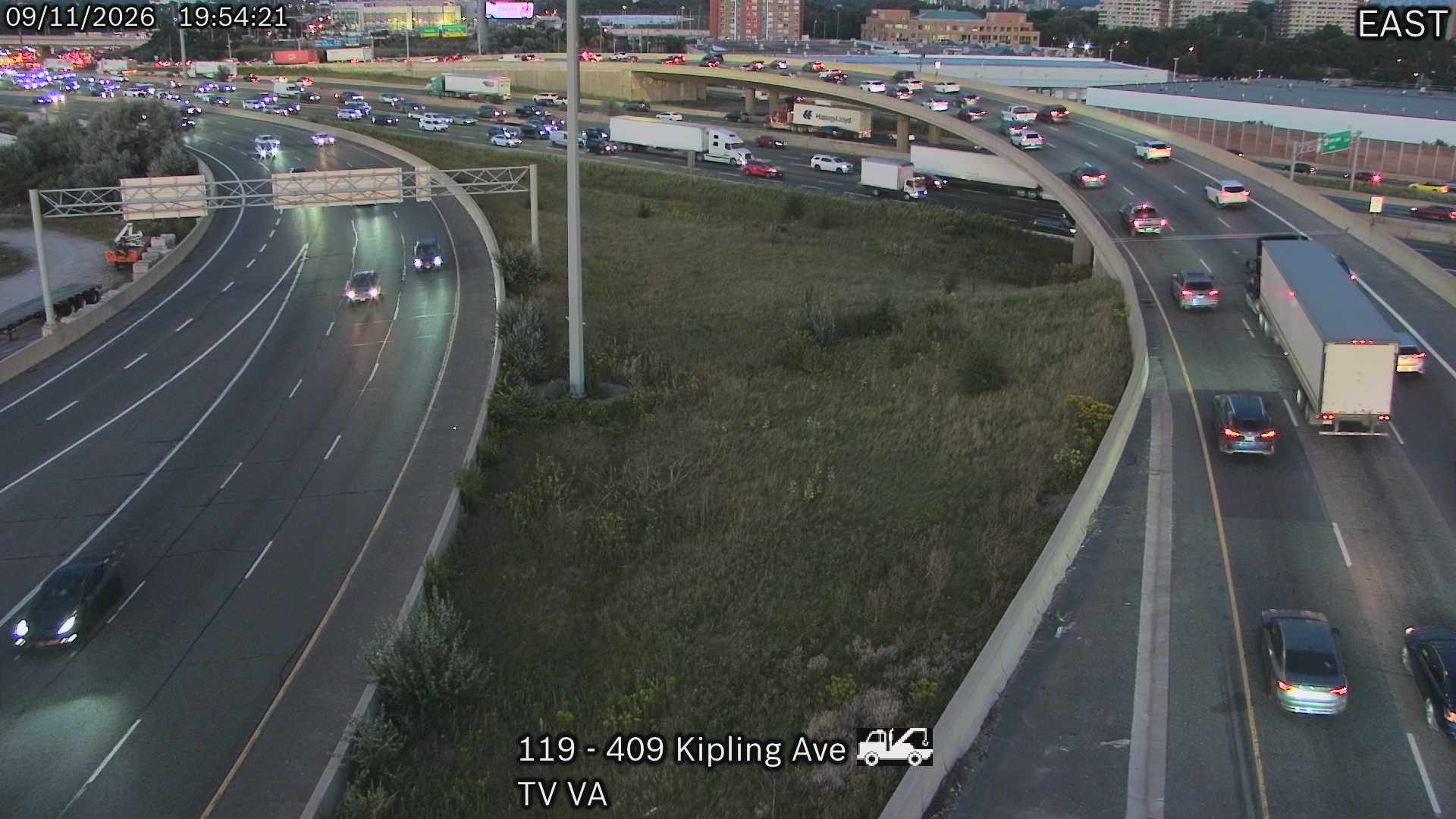 highway-409-near-kipling-avenue-1789157163.jpg
