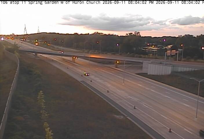 highway-401-near-ec-expressway-and-spring-garden-tunnel-1789157155.jpg