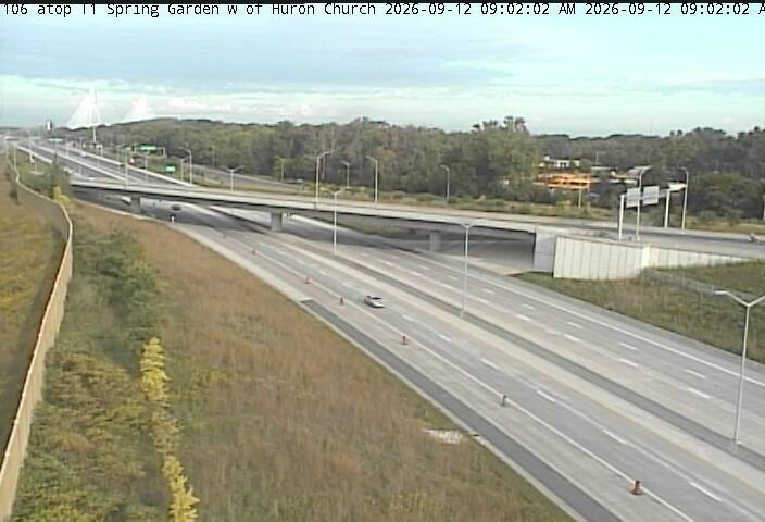 highway-401-near-ec-expressway-and-spring-garden-tunnel-1789203810.jpg