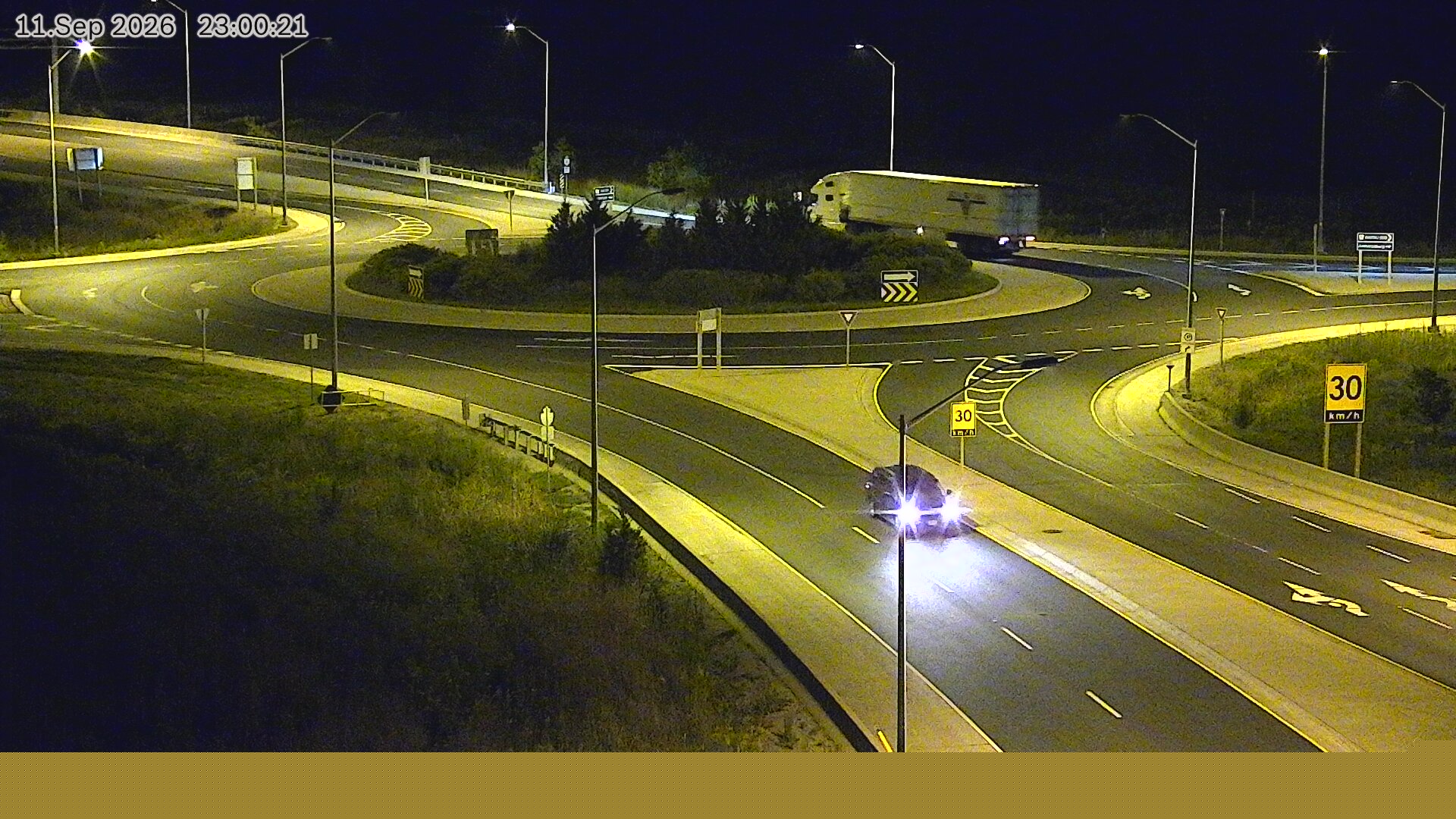 highway-401-near-highway-3-roundabout-1789167834.jpg