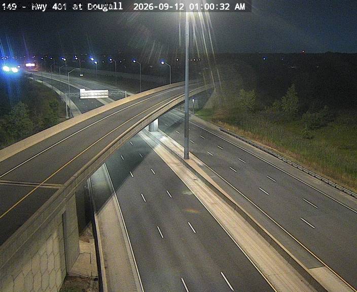 highway-401-at-dougall-parkway-1789175046.jpg
