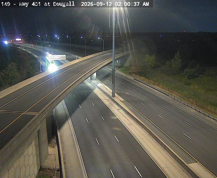 highway-401-at-dougall-parkway-1789178636.jpg