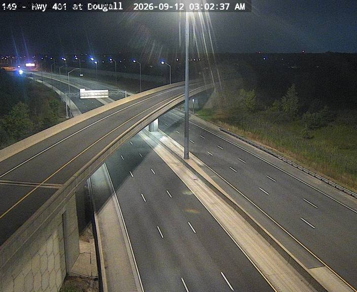 highway-401-at-dougall-parkway-1789182280.jpg