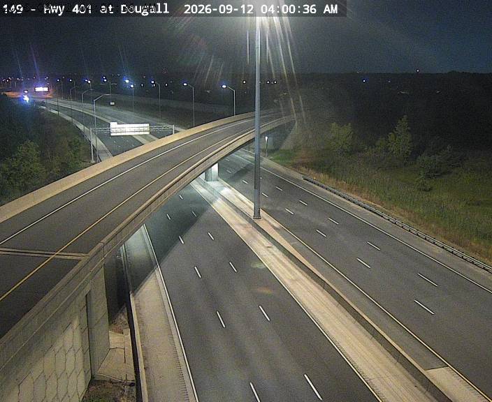 highway-401-at-dougall-parkway-1789185808.jpg