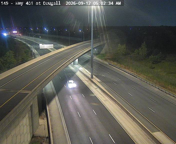 highway-401-at-dougall-parkway-1789189459.jpg