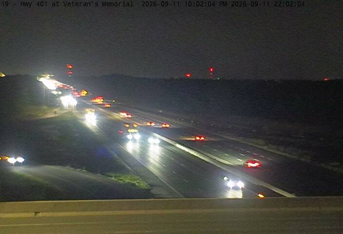 highway-401-near-veterans-memorial-pkwy-1789164325.jpg