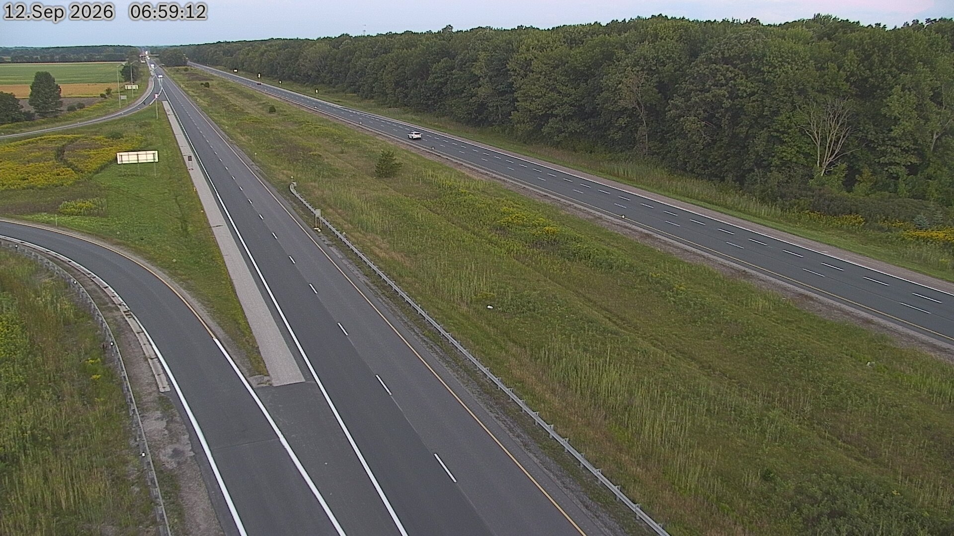 highway-402-near-mandaumin-road-1789196580.jpg