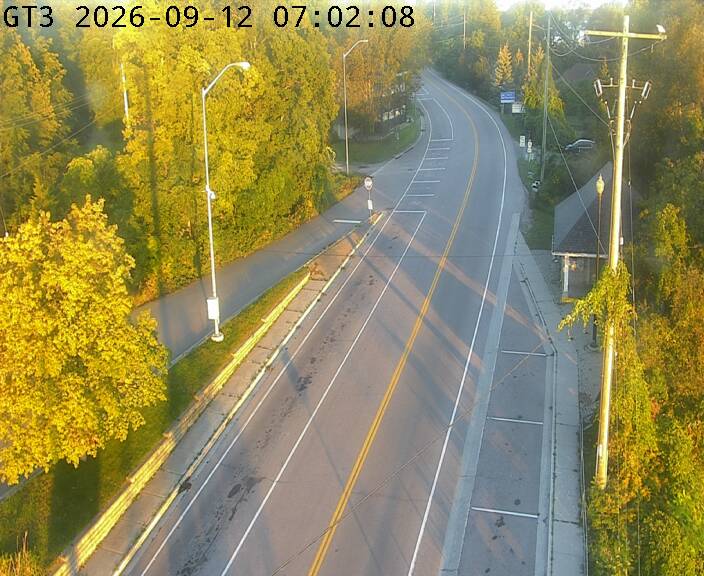 highway-33-at-ferry-dock-glenora-side-1789196575.jpg