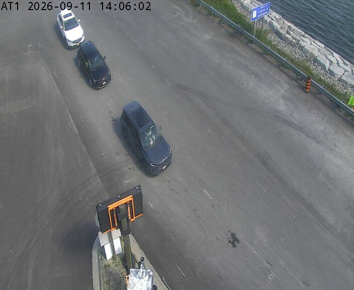 highway-33-at-ferry-dock-adolphustown-side-1789135650.jpg