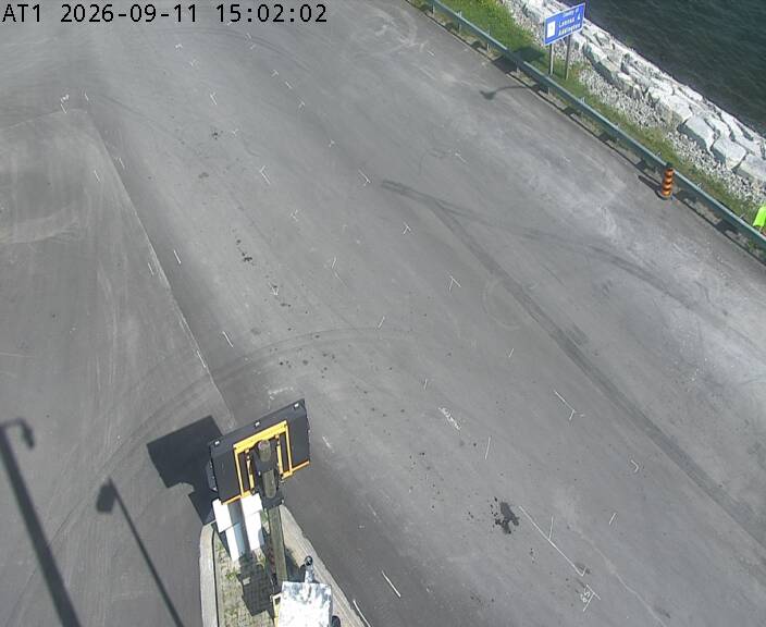highway-33-at-ferry-dock-adolphustown-side-1789139008.jpg
