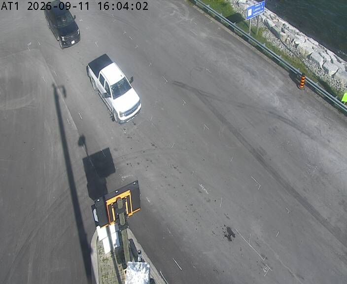 highway-33-at-ferry-dock-adolphustown-side-1789142715.jpg