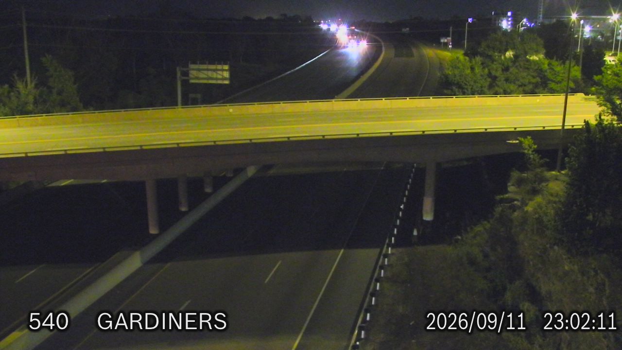 highway-401-and-gardiners-road-1789167830.jpg