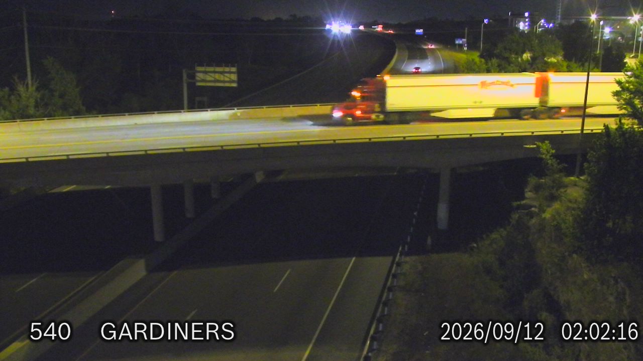 highway-401-and-gardiners-road-1789178600.jpg