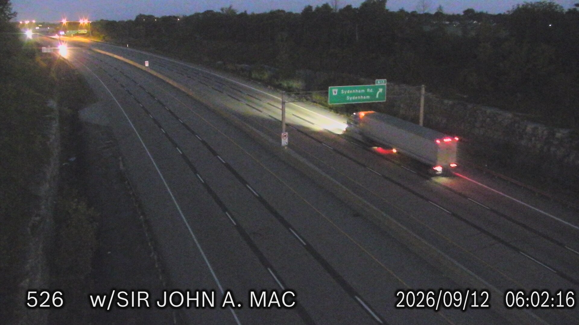 highway-401-west-of-sir-john-macdonald-boulevard-1789193025.jpg