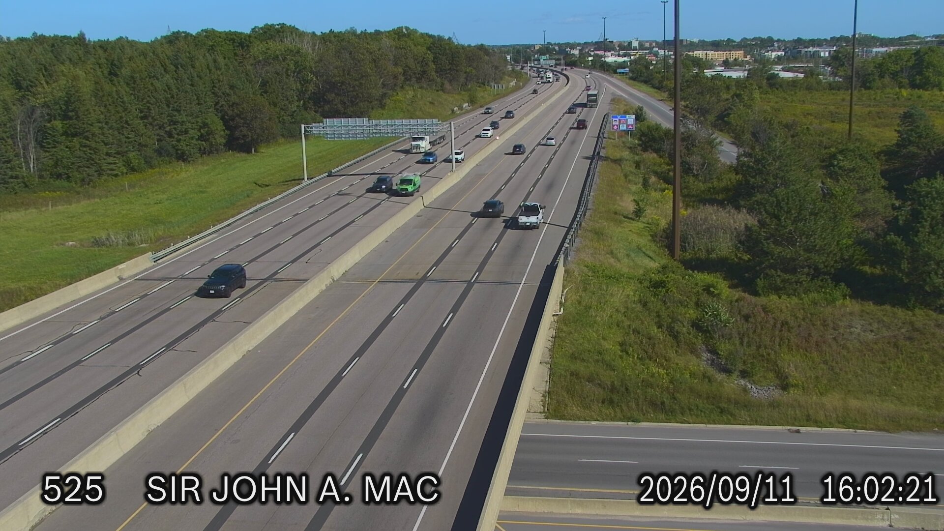 highway-401-and-sir-john-macdonald-boulevard-1789142715.jpg