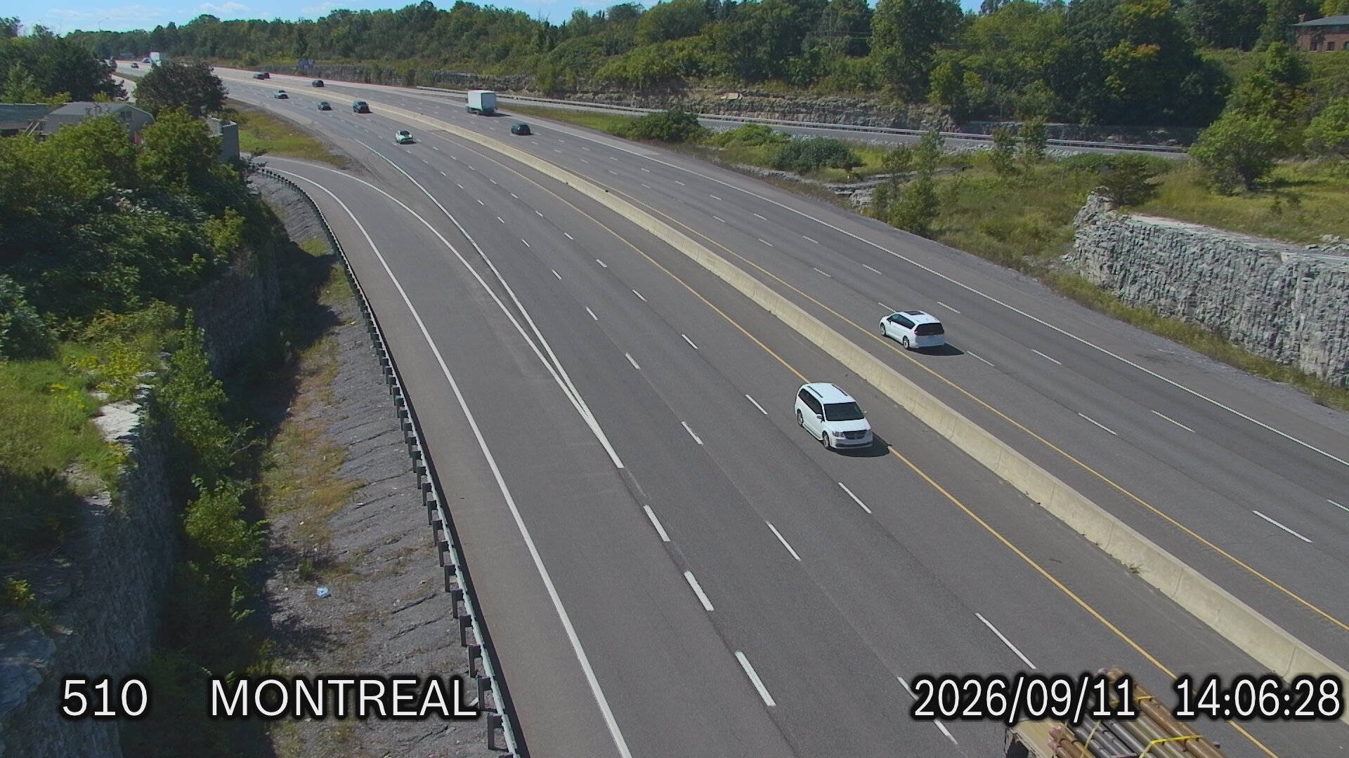 highway-401-and-montreal-street-1789135688.jpg