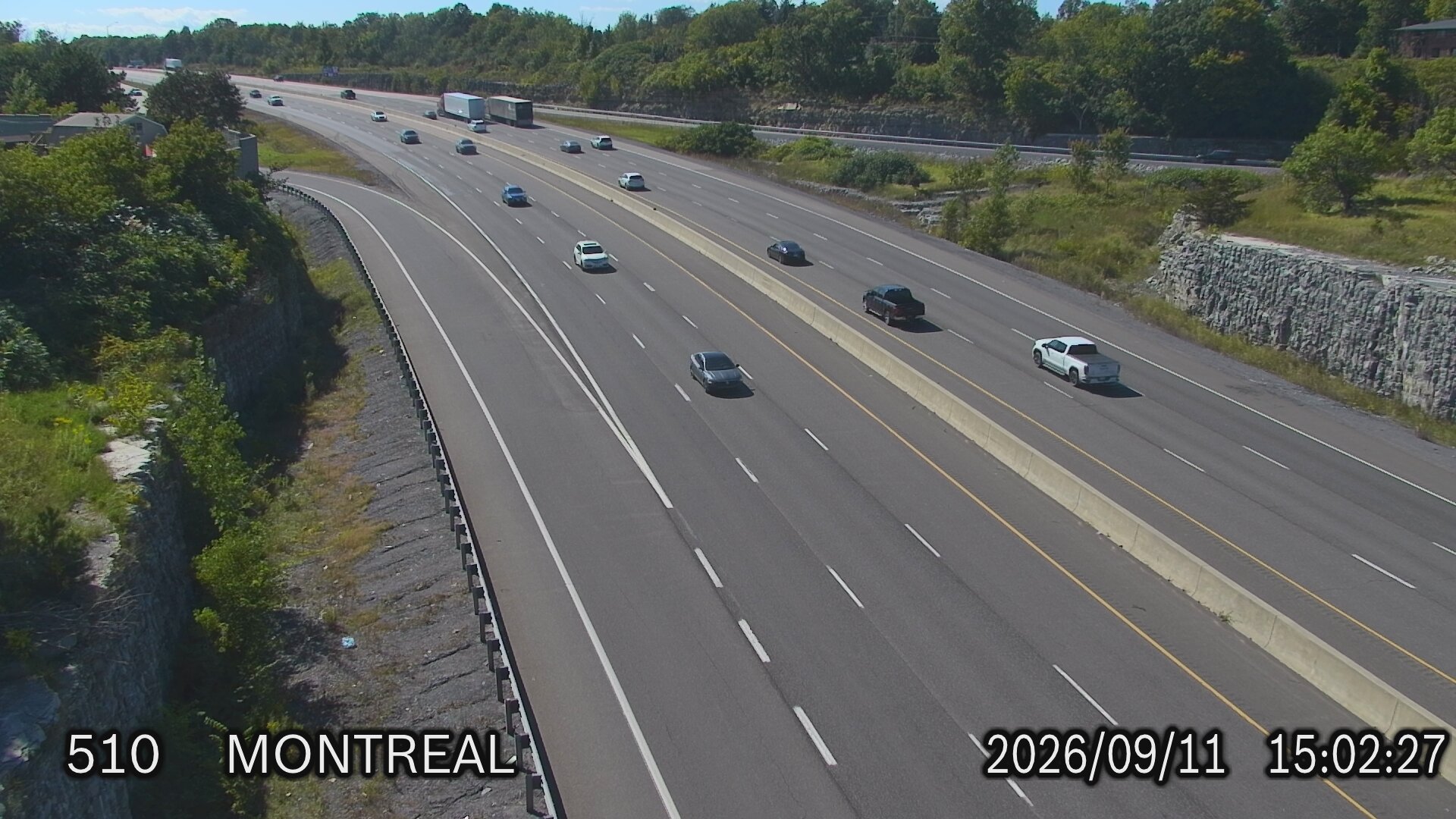 highway-401-and-montreal-street-1789139055.jpg
