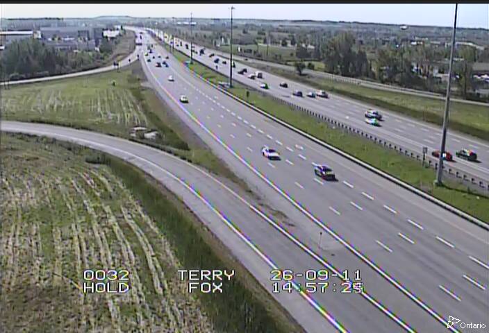highway-417-near-terry-fox-drive-1789139007.jpg