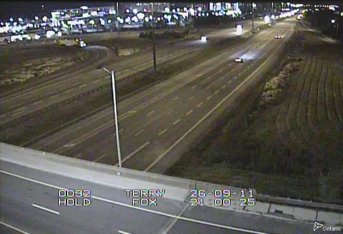 highway-417-near-terry-fox-drive-1789160655.jpg