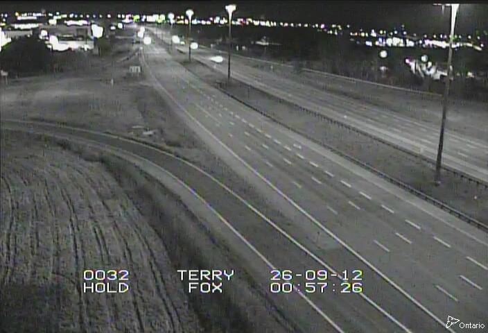 highway-417-near-terry-fox-drive-1789175037.jpg