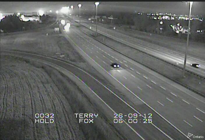highway-417-near-terry-fox-drive-1789193054.jpg