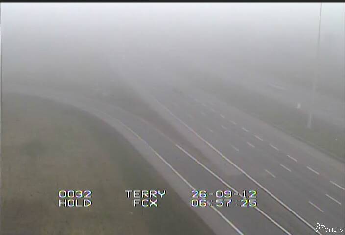 highway-417-near-terry-fox-drive-1789196574.jpg
