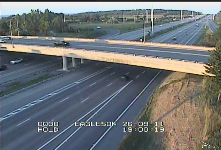 highway-417-near-eagleson-road-1789153430.jpg