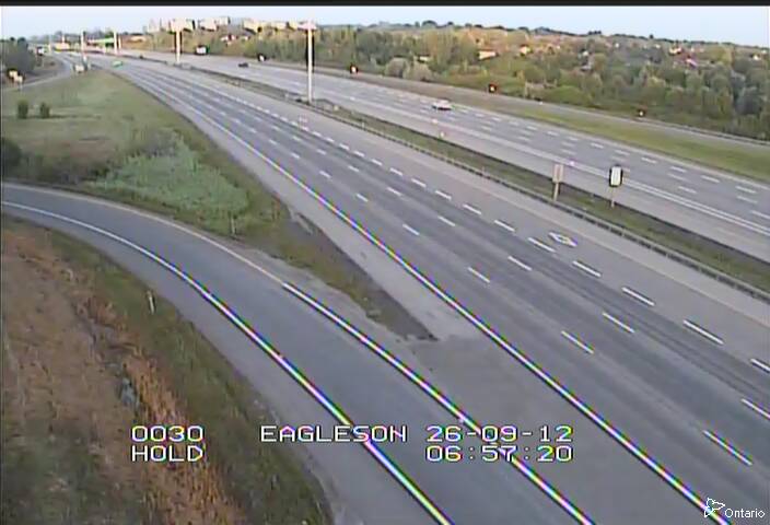 highway-417-near-eagleson-road-1789196574.jpg