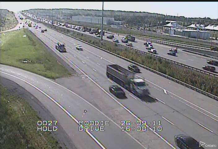 highway-417-near-moodie-drive-1789142766.jpg