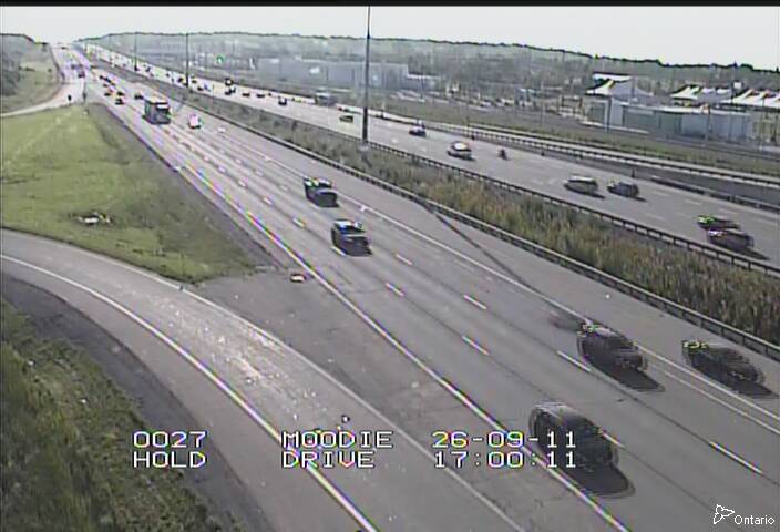 highway-417-near-moodie-drive-1789146337.jpg